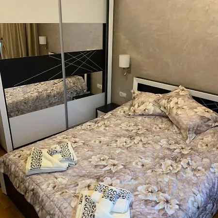 Апартамент Лукс Царевец-Център Appartement